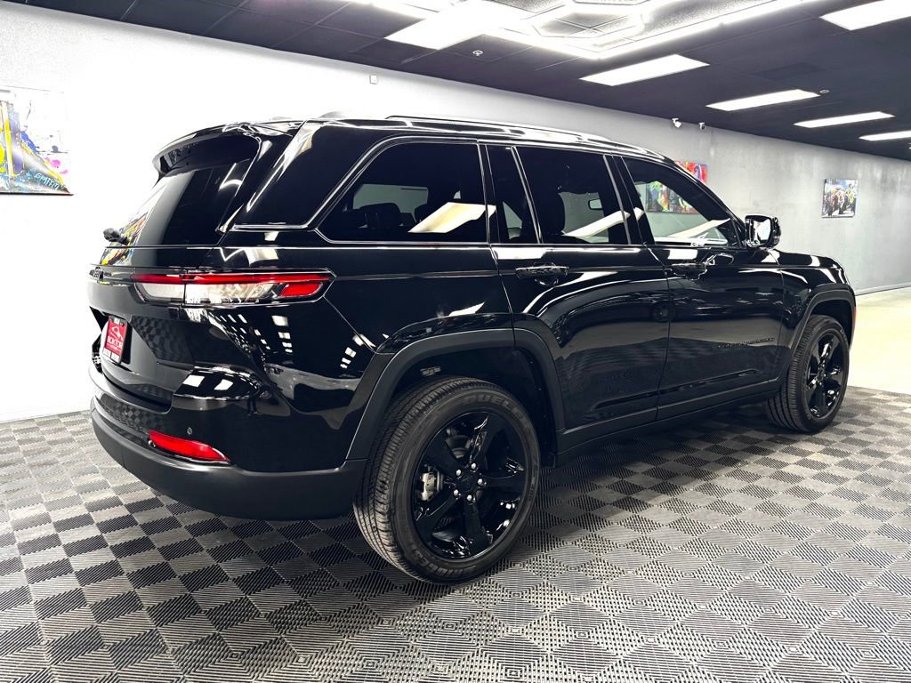 2024 Jeep Grand Cherokee Altitude