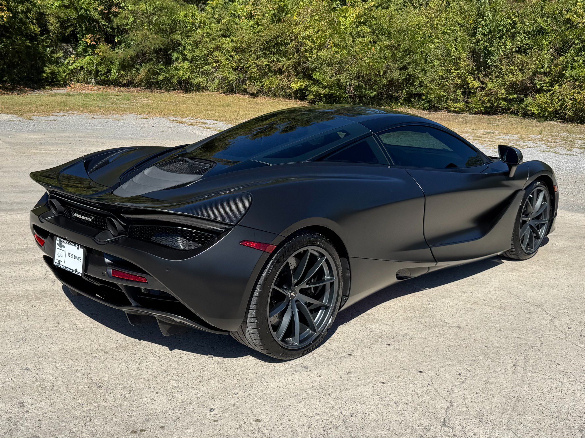Used 2019 McLaren 720S Performance photo 12