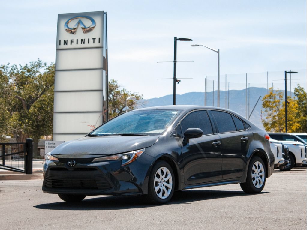 Used 2024 Toyota Corolla LE