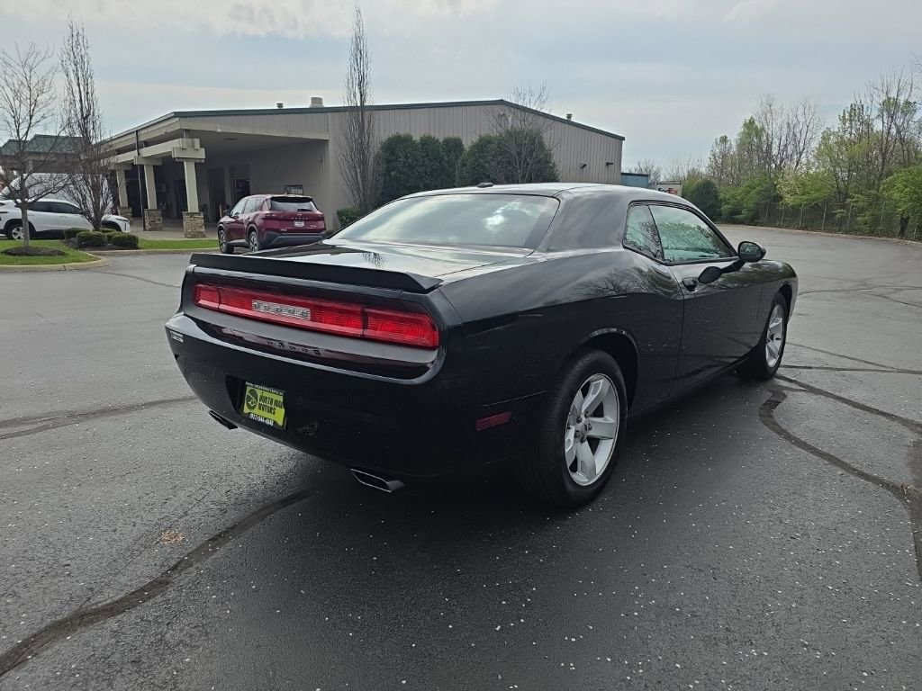 2014 Dodge Challenger SXT Plus