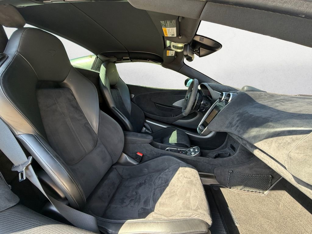 Used 2020 McLaren 600LT Spider photo 12