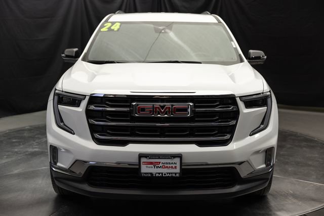 2024 GMC Acadia Elevation