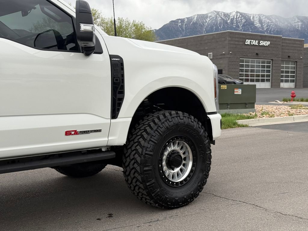 2026 Ford F350 Lariat