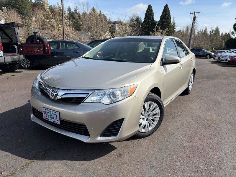 2014 Toyota Camry LE