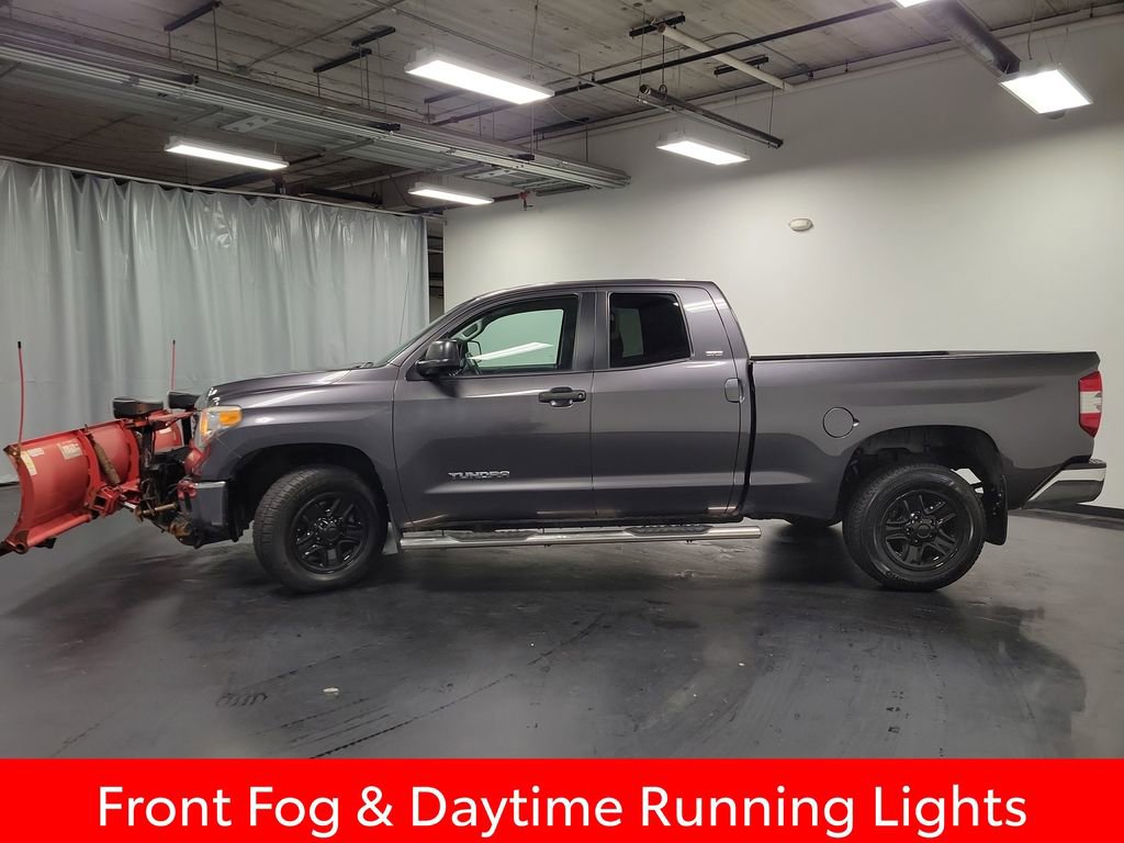 2017 Toyota Tundra SR5