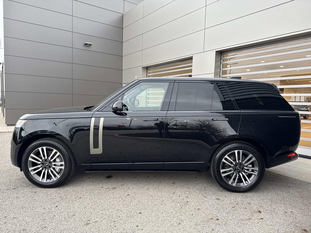 2024 Land Rover Range Rover SE