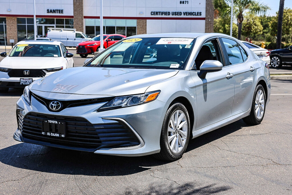 2024 Toyota Camry LE