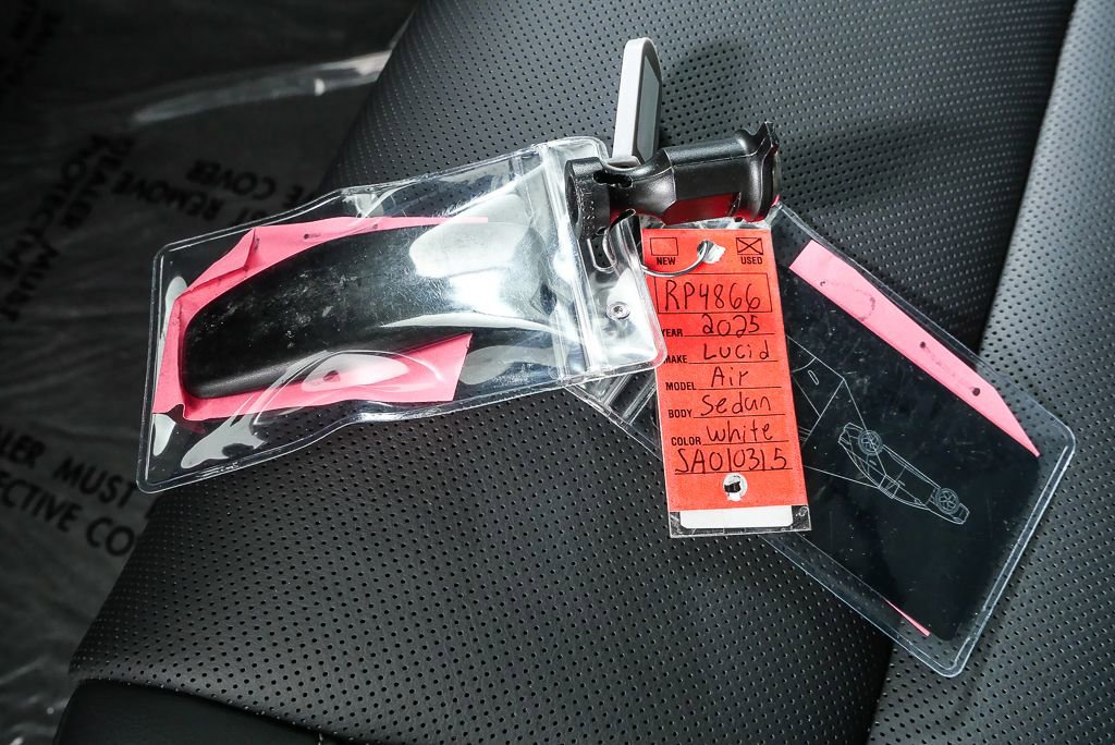 2025 Lucid Air Pure