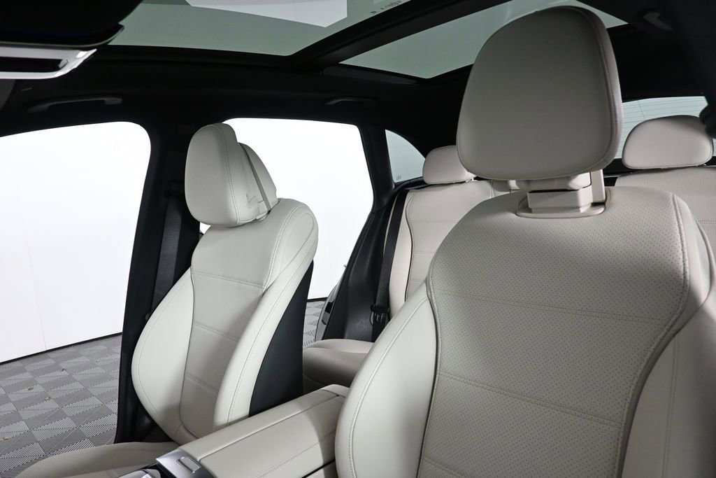 2026 Mercedes-Benz GLC 300