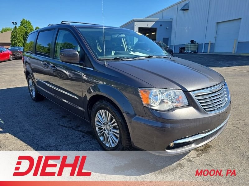 Used 2016 Chrysler Town & Country Touring