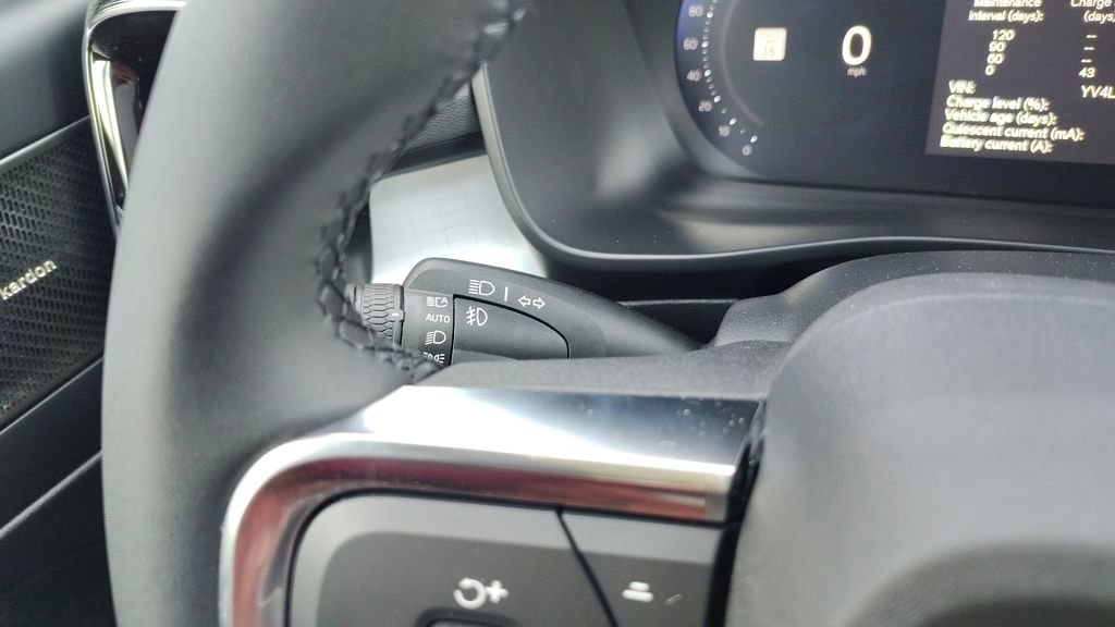 2026 Volvo Xc40 B5 Ultra