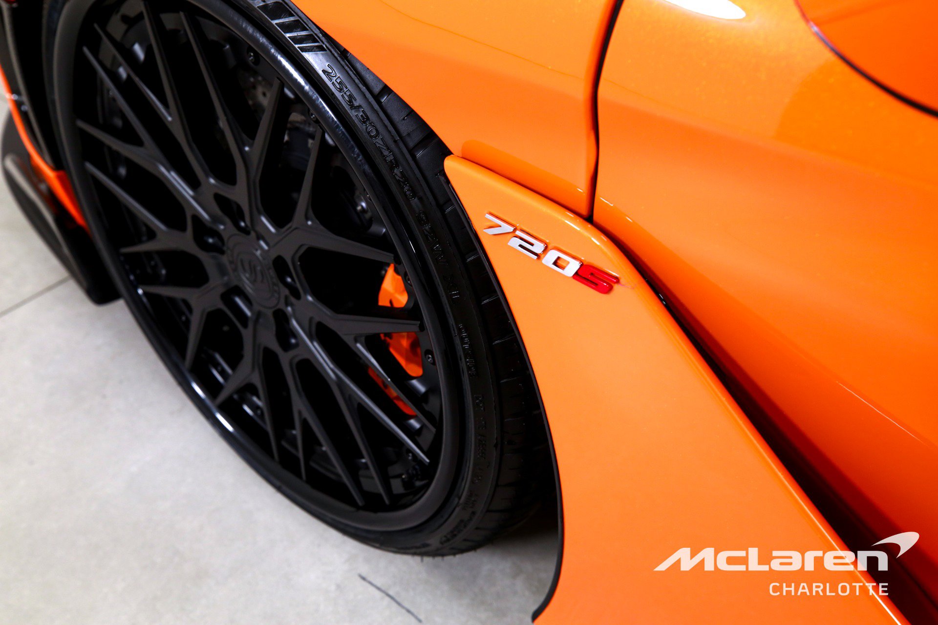Used 2020 McLaren 720S Performance photo 33