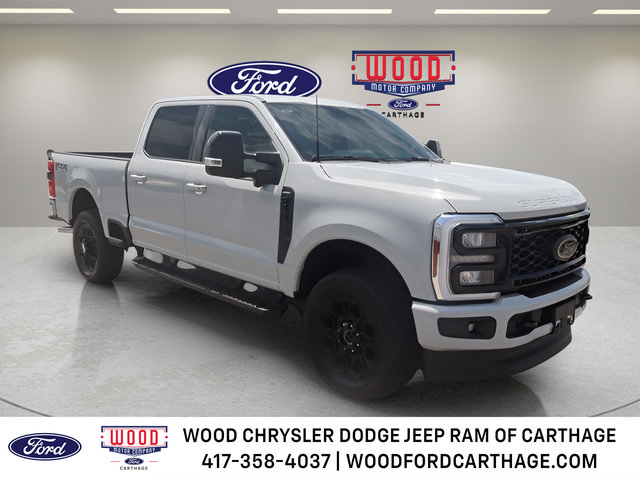New 2026 Ford F250 Lariat w/ Black Appearance Package