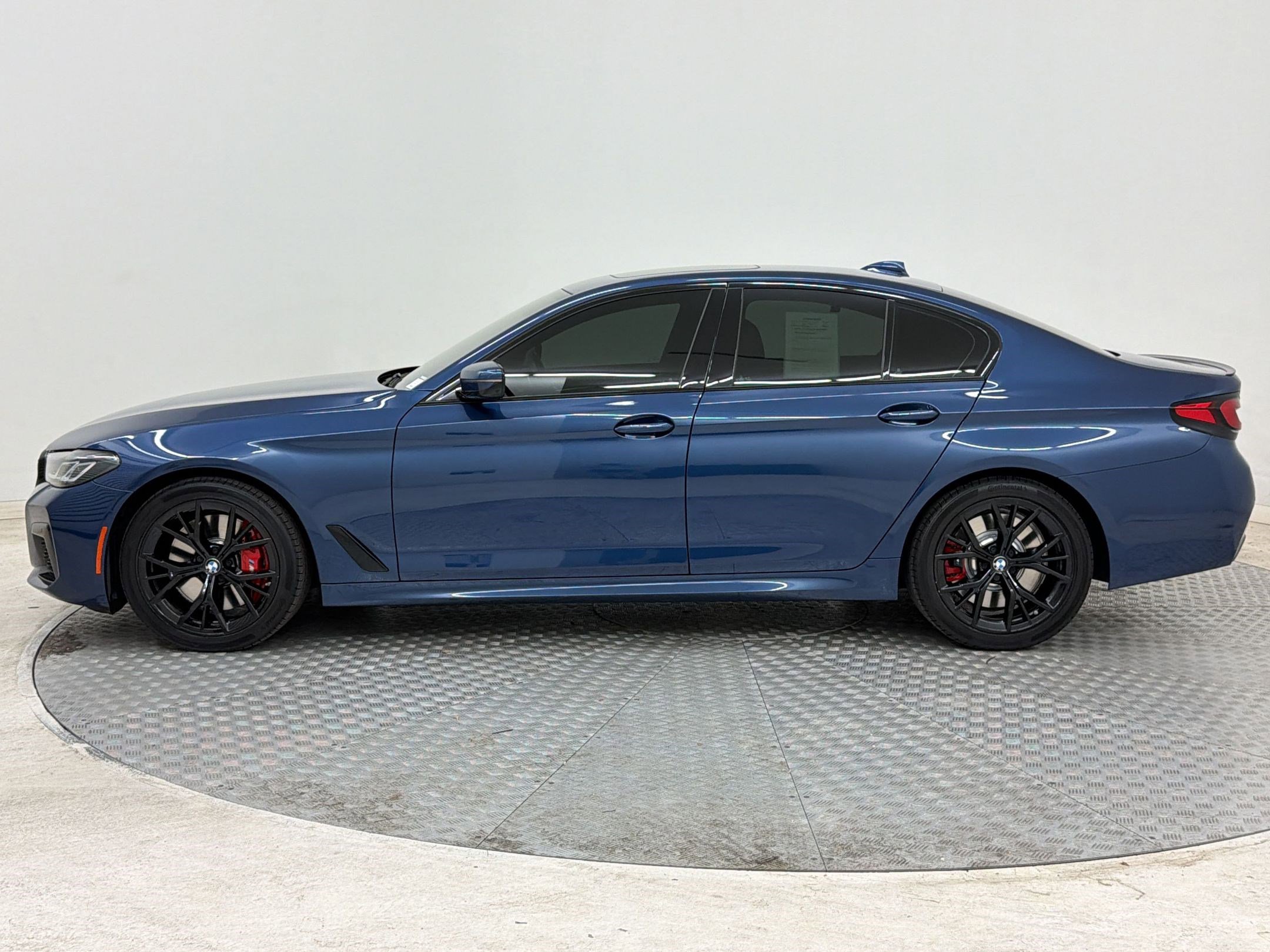 2023 BMW 540i xDrive