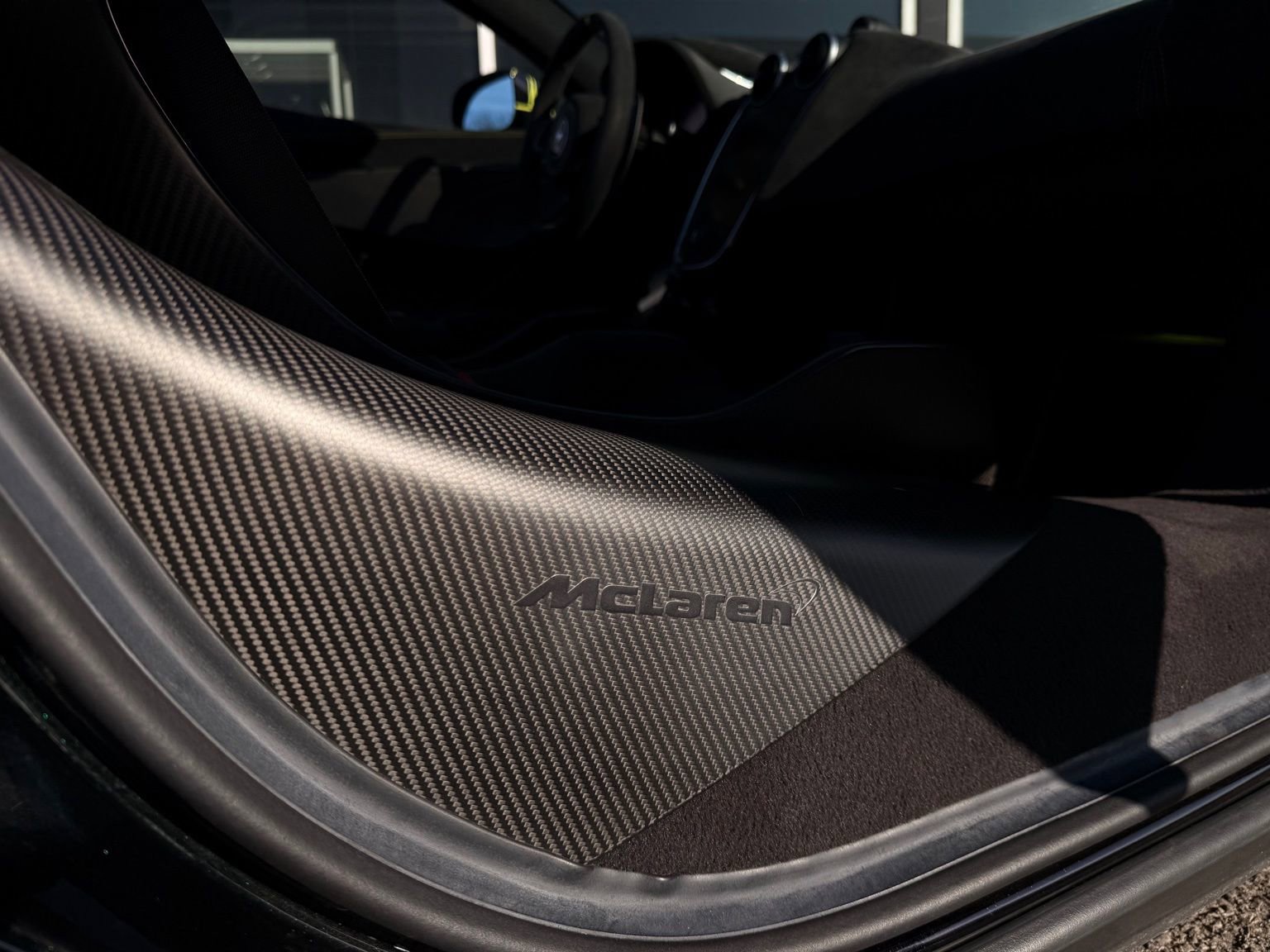 Used 2020 McLaren 600LT Spider photo 26