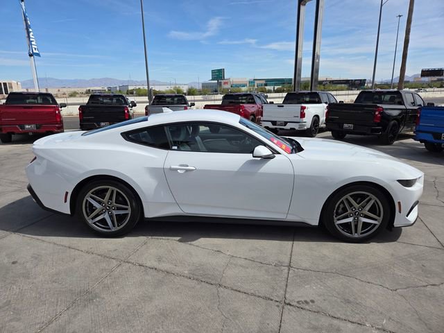 2025 Ford Mustang Premium