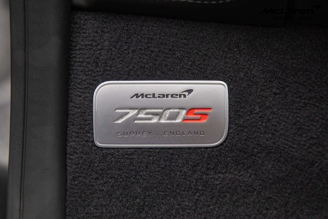 Used 2025 McLaren 750S Spider photo 26