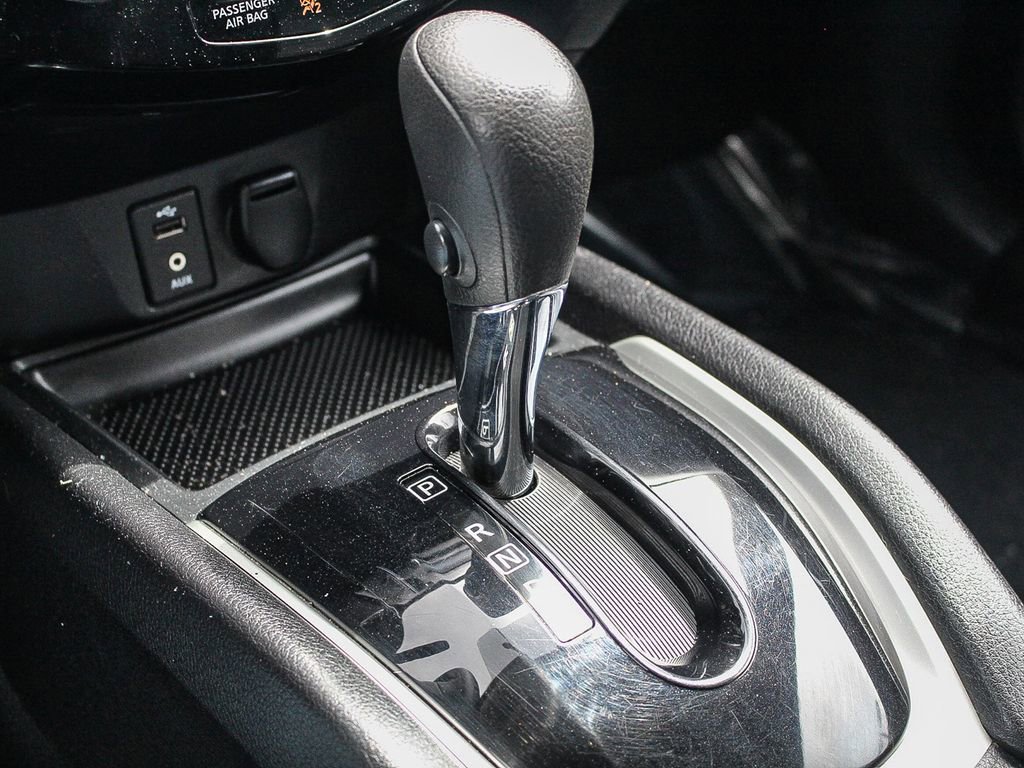 2014 Nissan Rogue SV