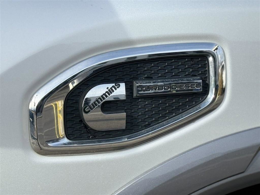 2019 Nissan Titan PRO-4X