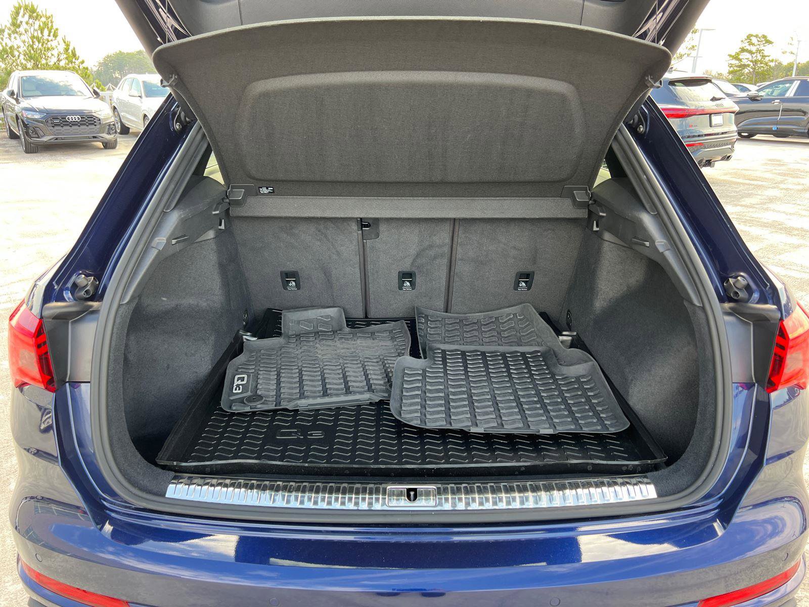 2022 Audi Q3 2.0T Premium Plus