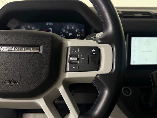 2022 Land Rover Defender 110 SE