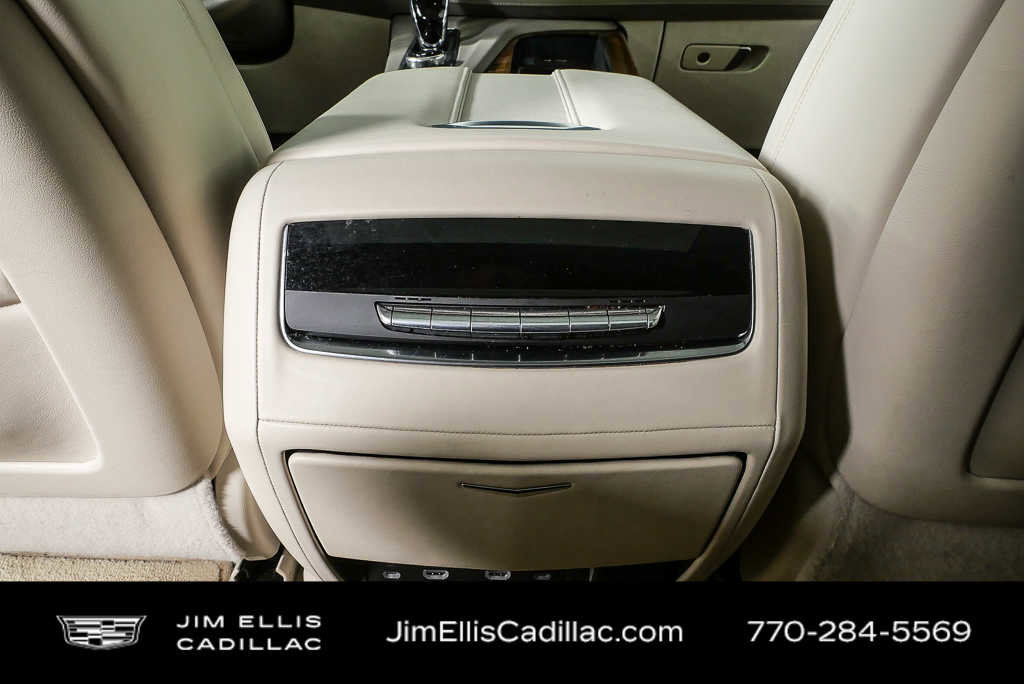 2023 Cadillac Escalade Premium Luxury Platinum