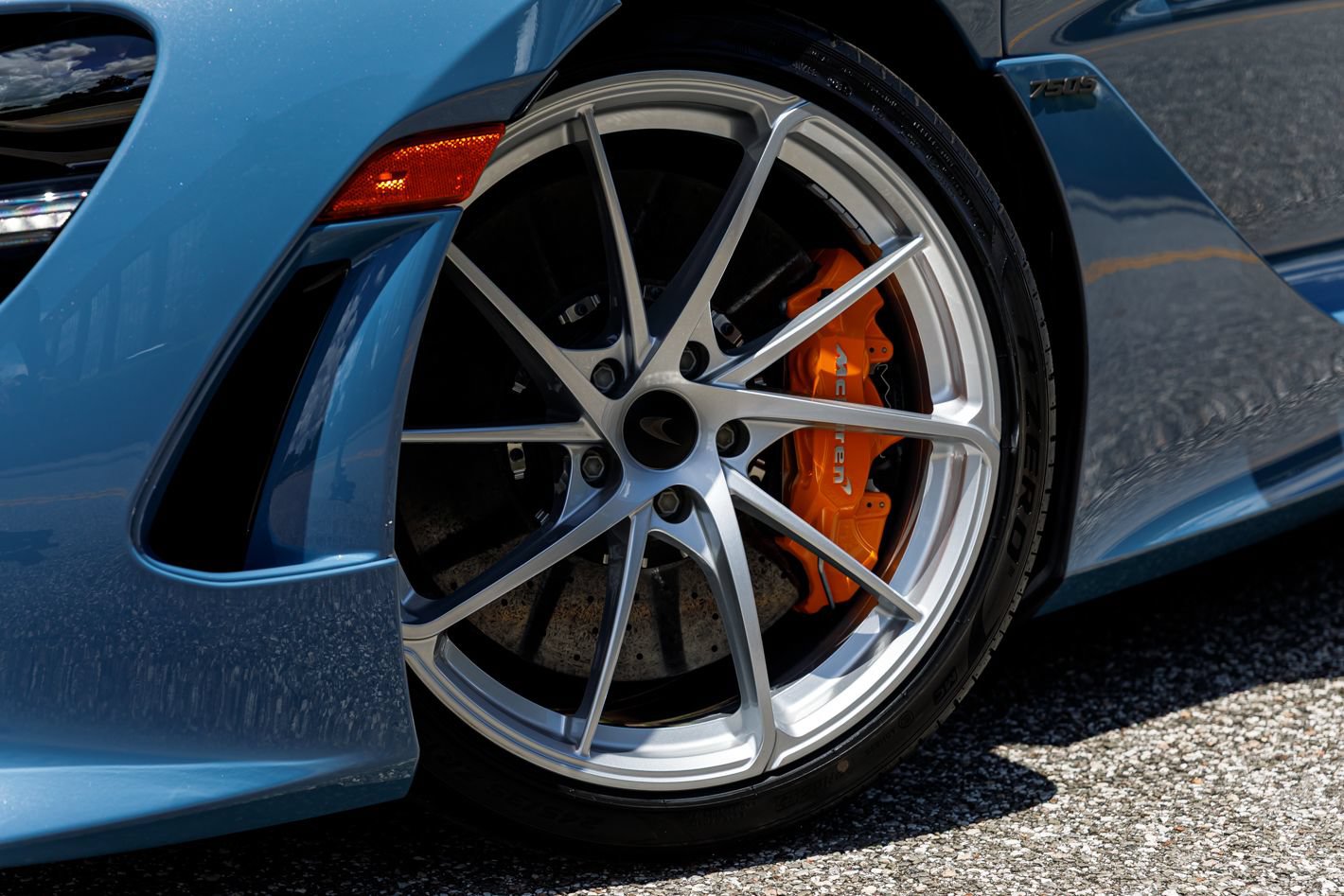 New 2027 McLaren 750S photo 35