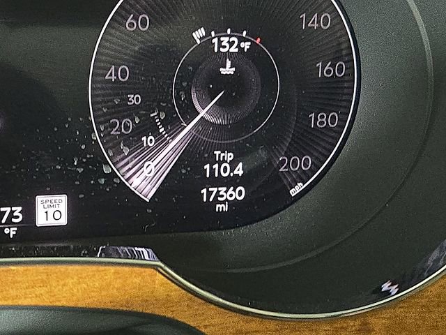 2023 Bentley Bentayga Plug-In Hybrid