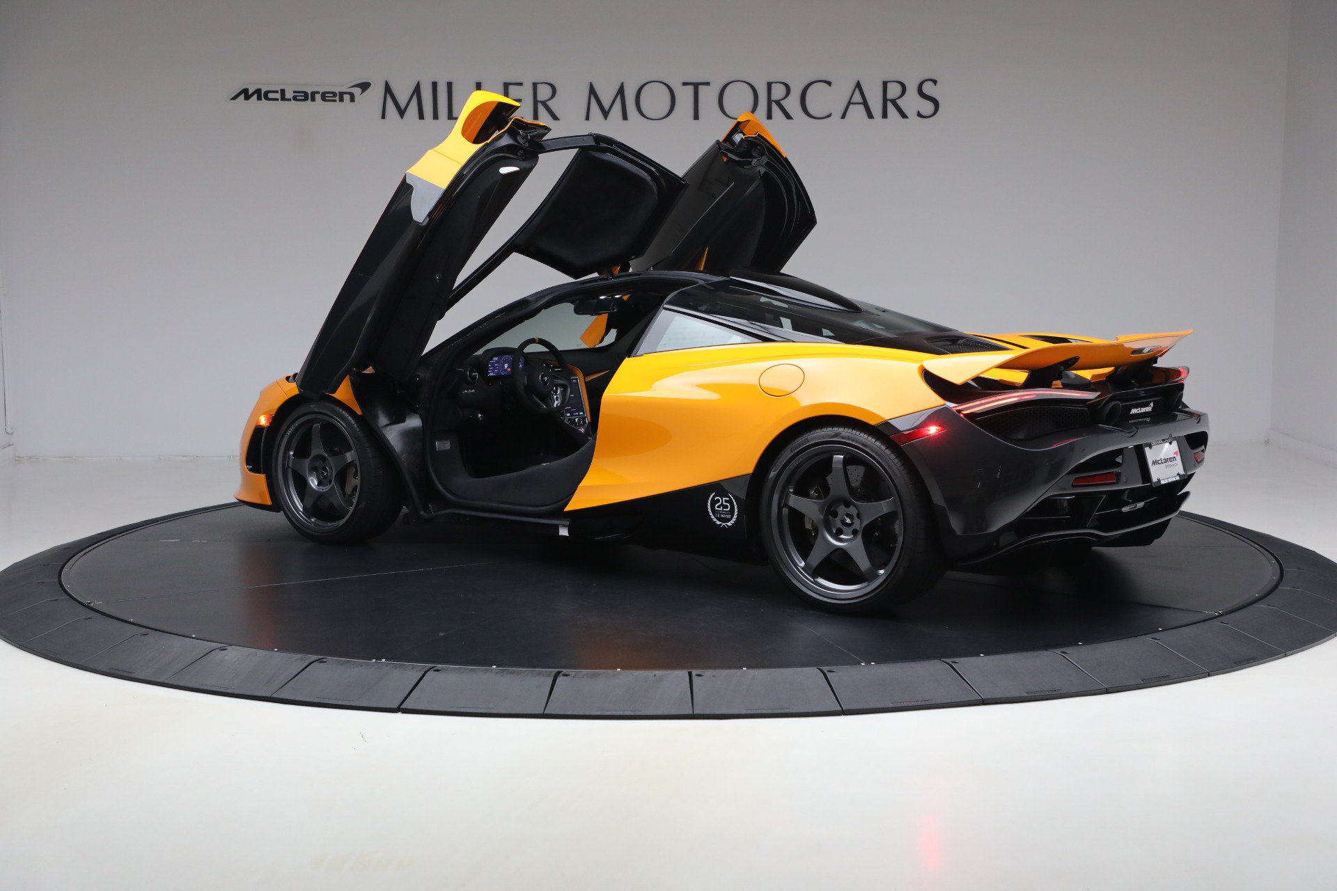 Used 2021 McLaren 720S photo 16