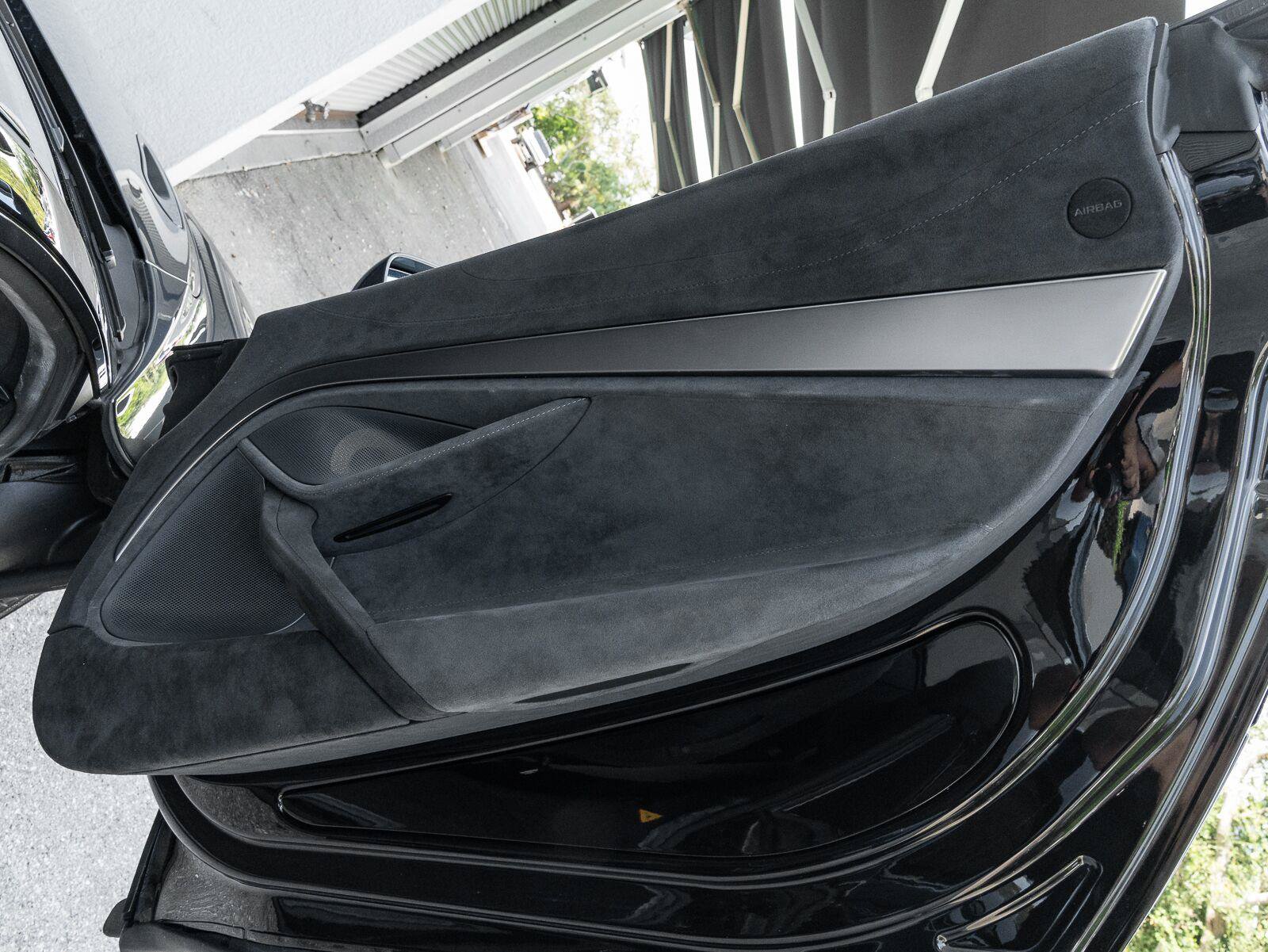 Used 2020 McLaren 720S Spider photo 50