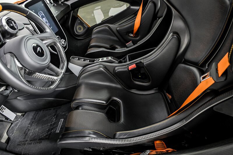 Used 2019 McLaren Senna photo 26