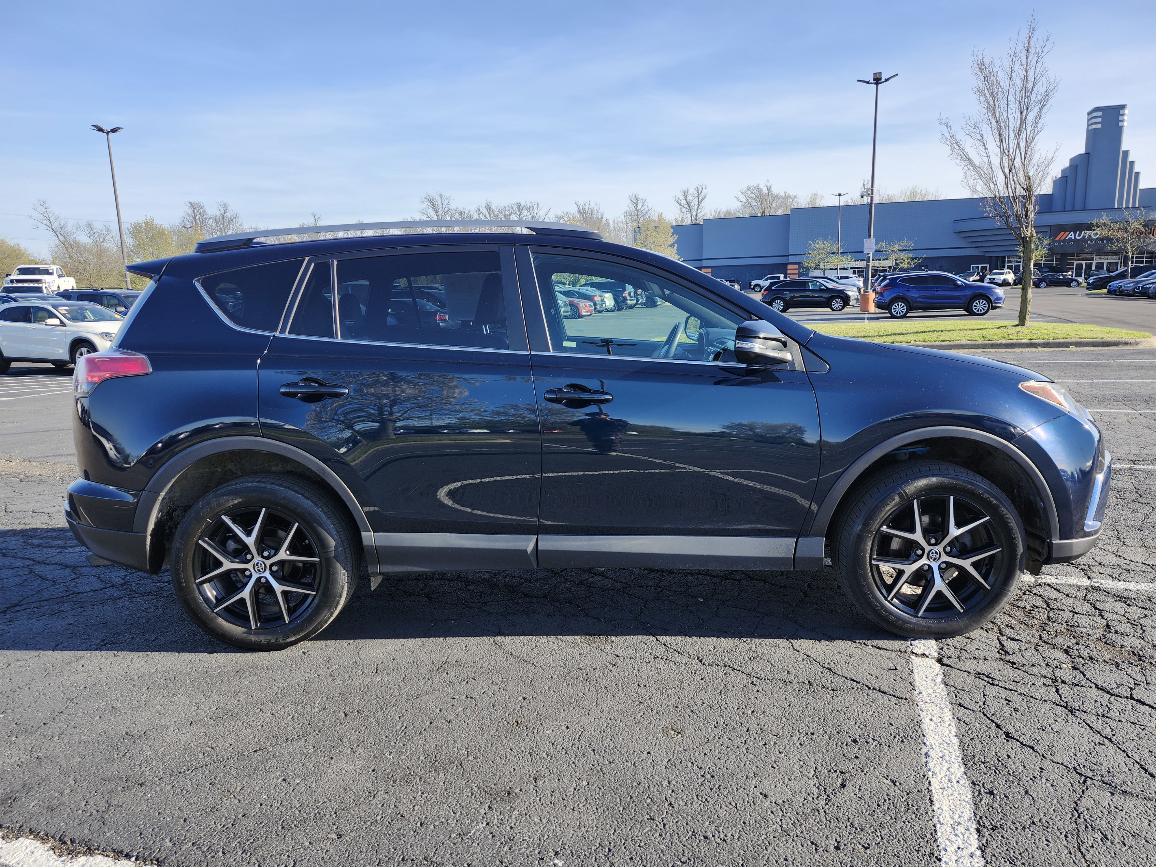 2017 Toyota Rav4 SE