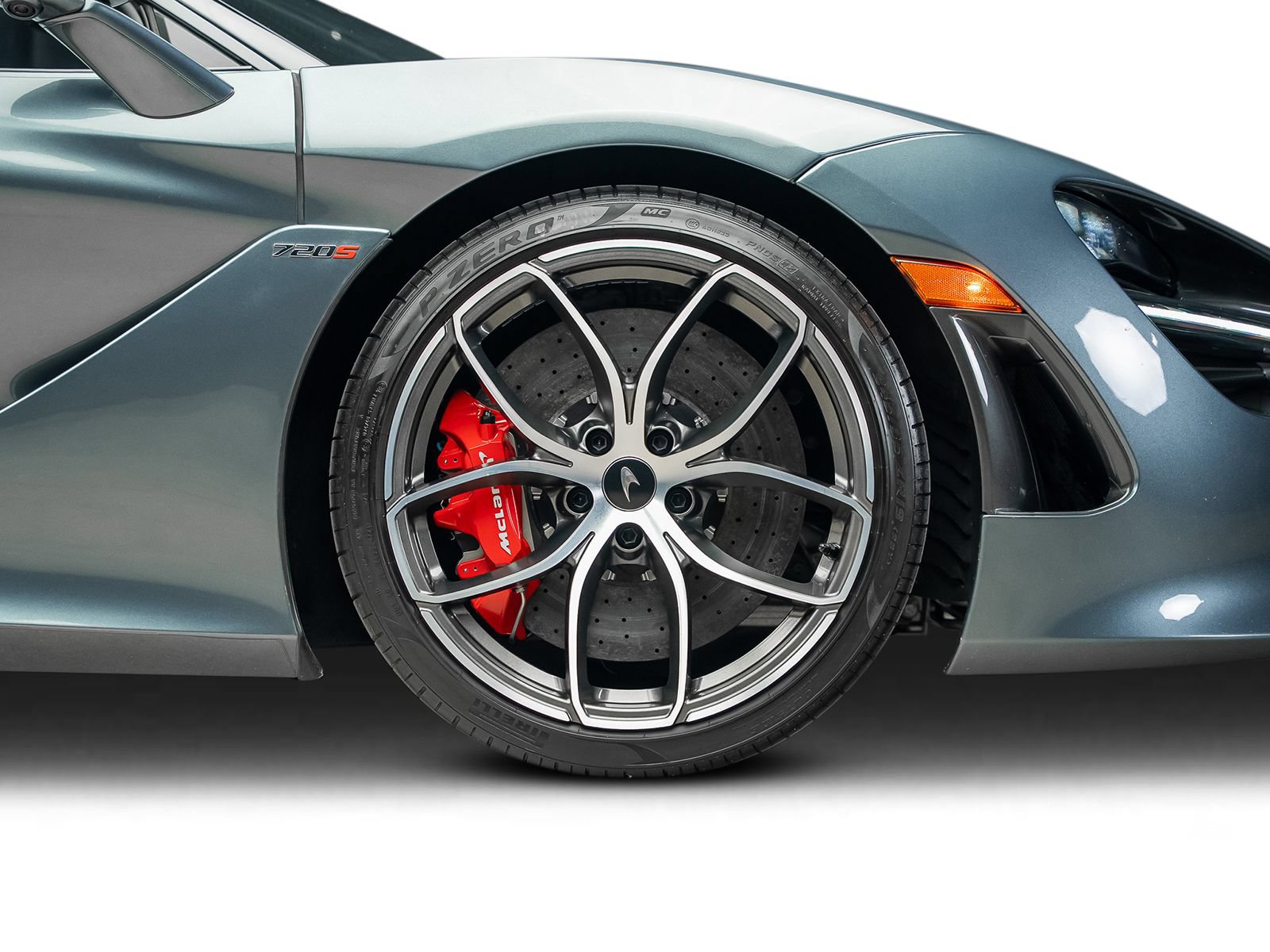 Used 2022 McLaren 720S Performance photo 28