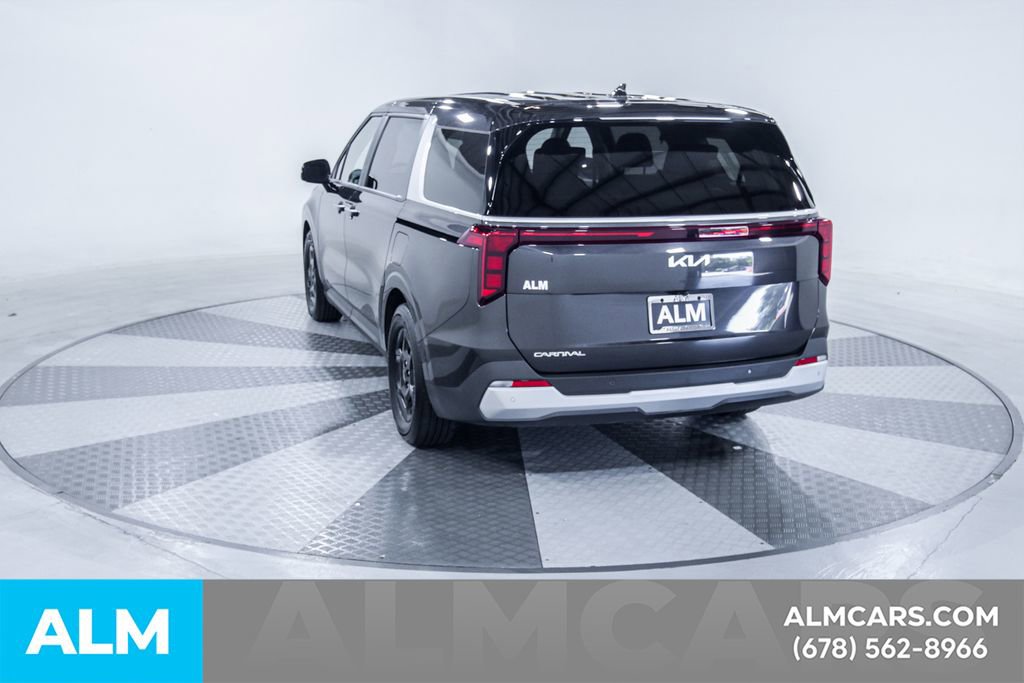2025 Kia Carnival