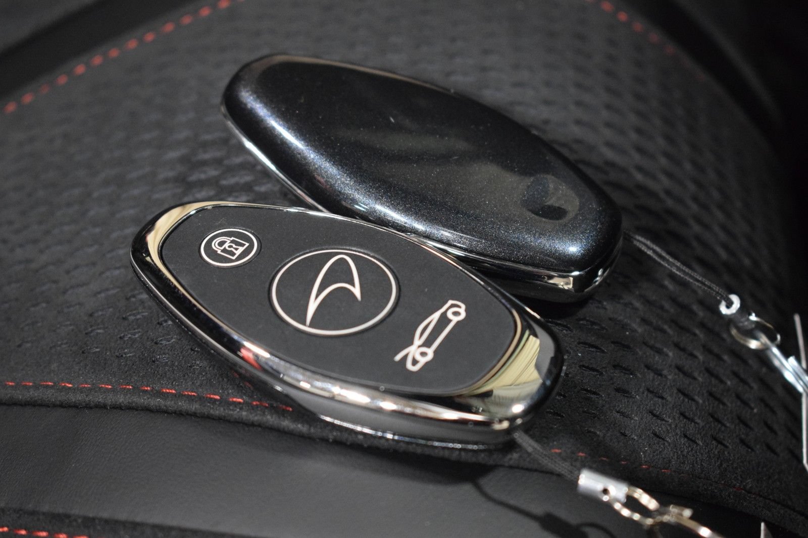 New 2026 McLaren 750S photo 40