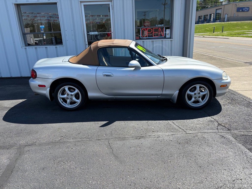 1999 MAZDA MX-5 Miata