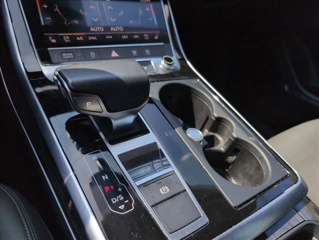 2019 Audi Q8 Premium Plus