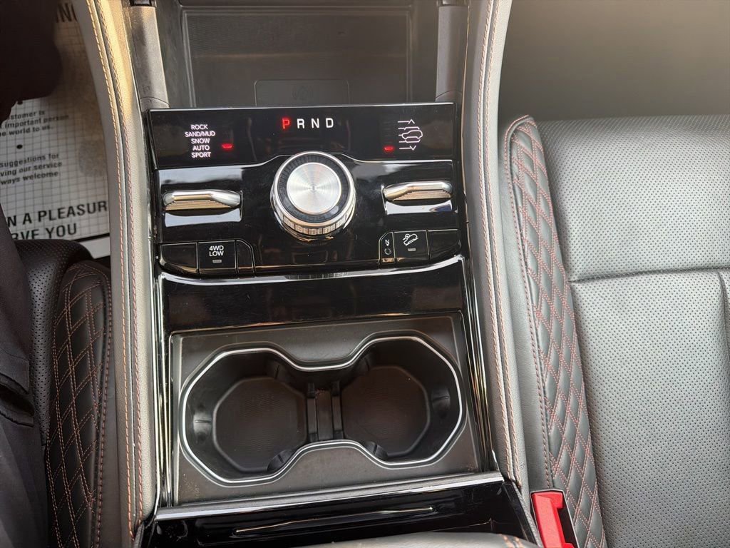 2022 Jeep Grand Cherokee Summit