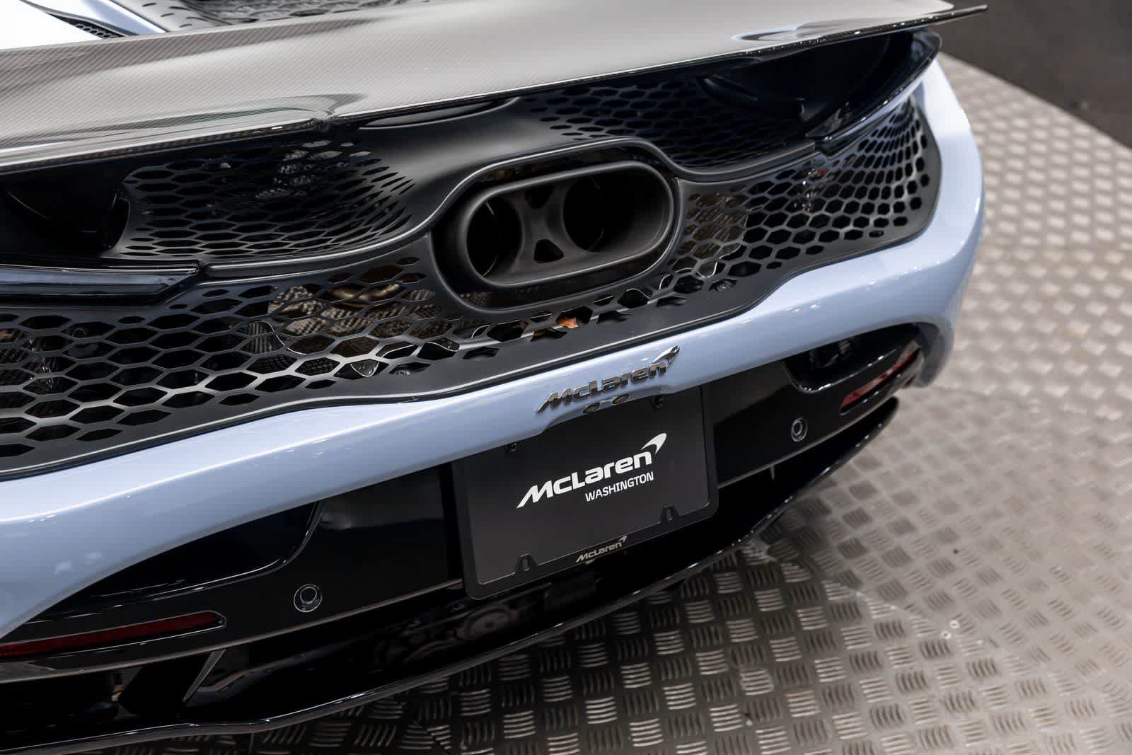 New 2026 McLaren 750S photo 9