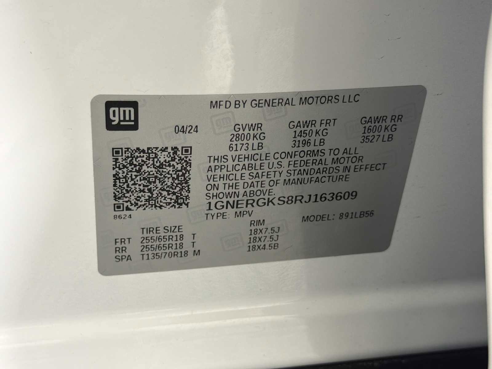 2024 Chevrolet Traverse LT