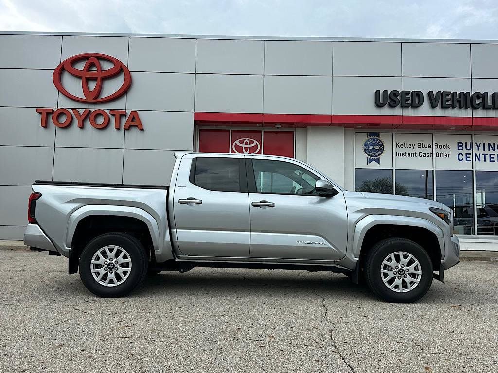 2024 Toyota Tacoma SR5