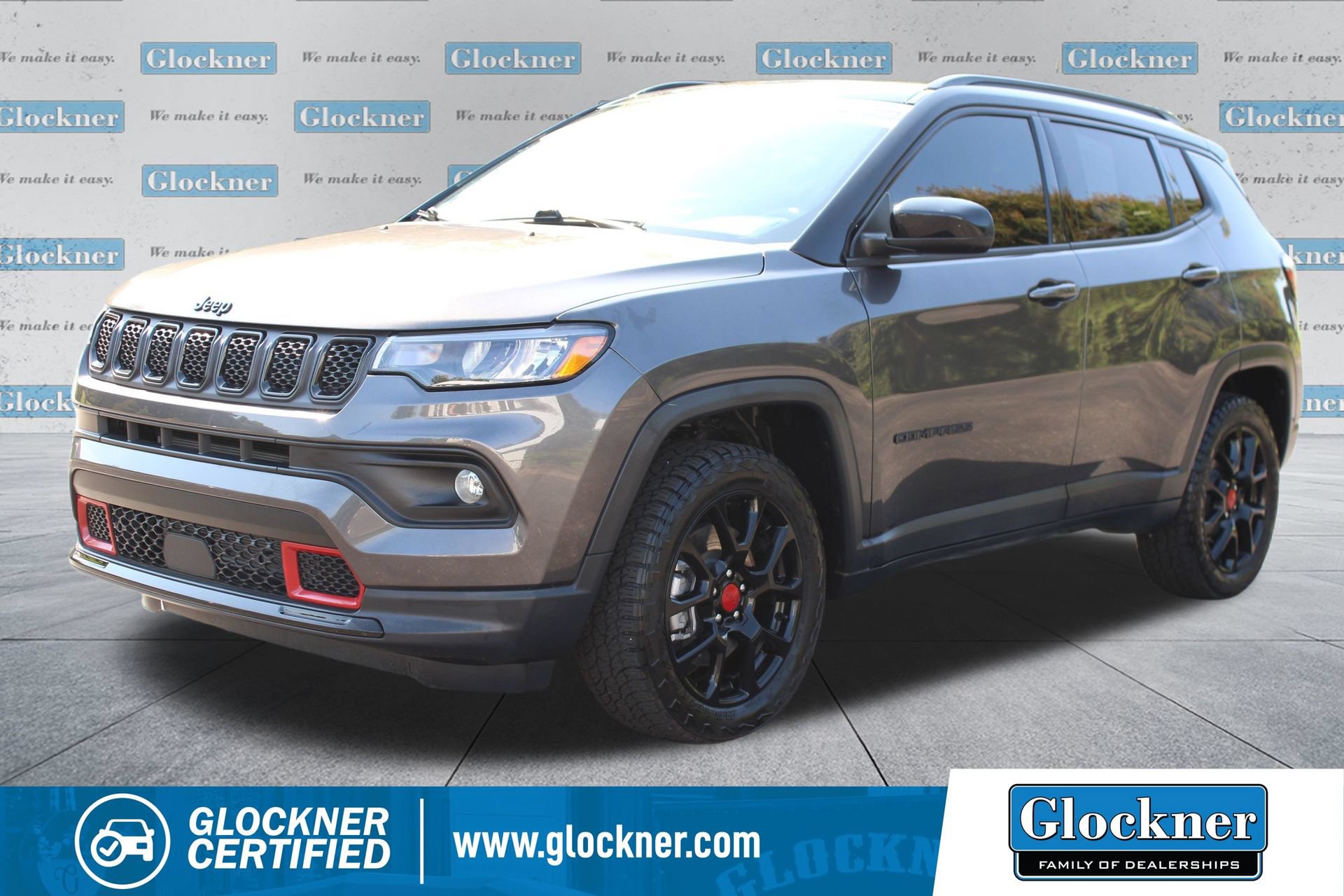Used 2024 Jeep Compass Latitude w/ Sun and Sound Group