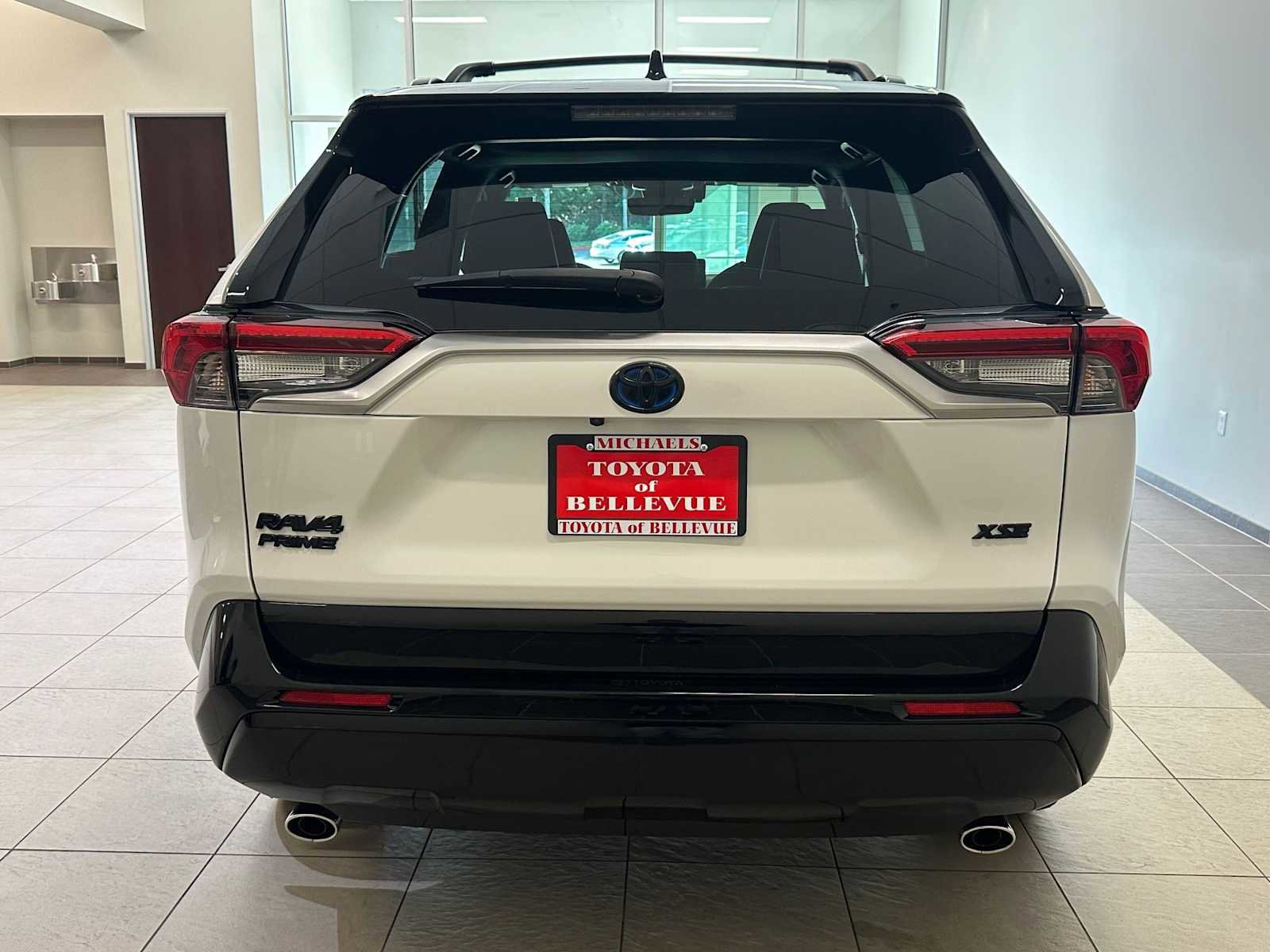 2024 Toyota RAV4 XSE