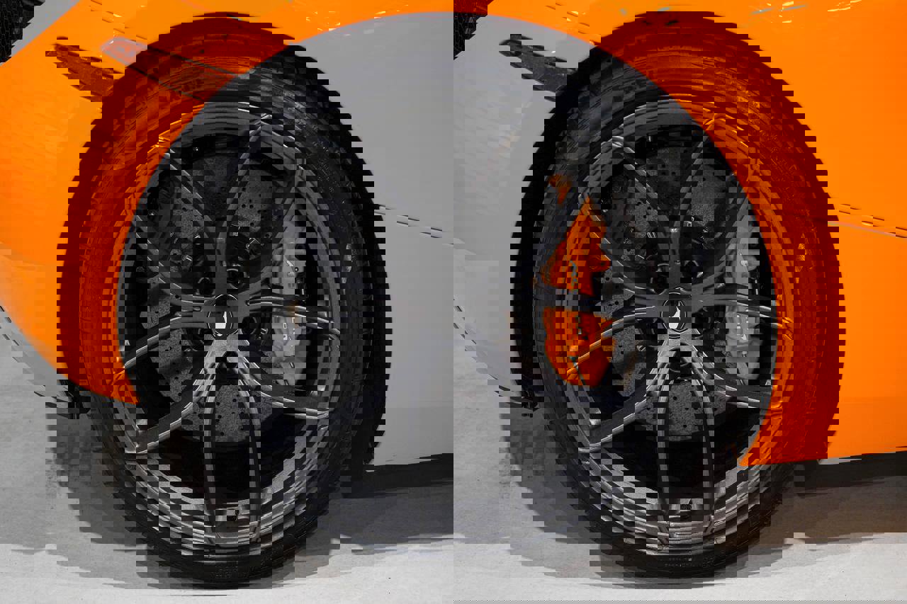 Used 2022 McLaren 720S Performance photo 27