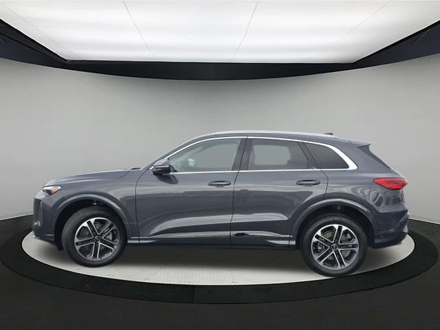 2025 Audi Q5 Premium