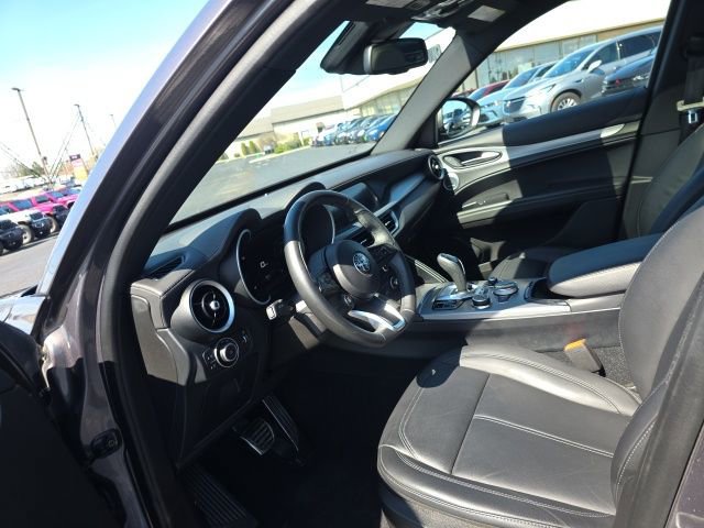 2024 Alfa Romeo Stelvio Ti