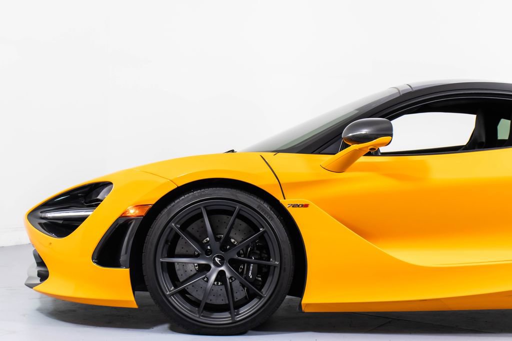 Used 2021 McLaren 720S Performance photo 28