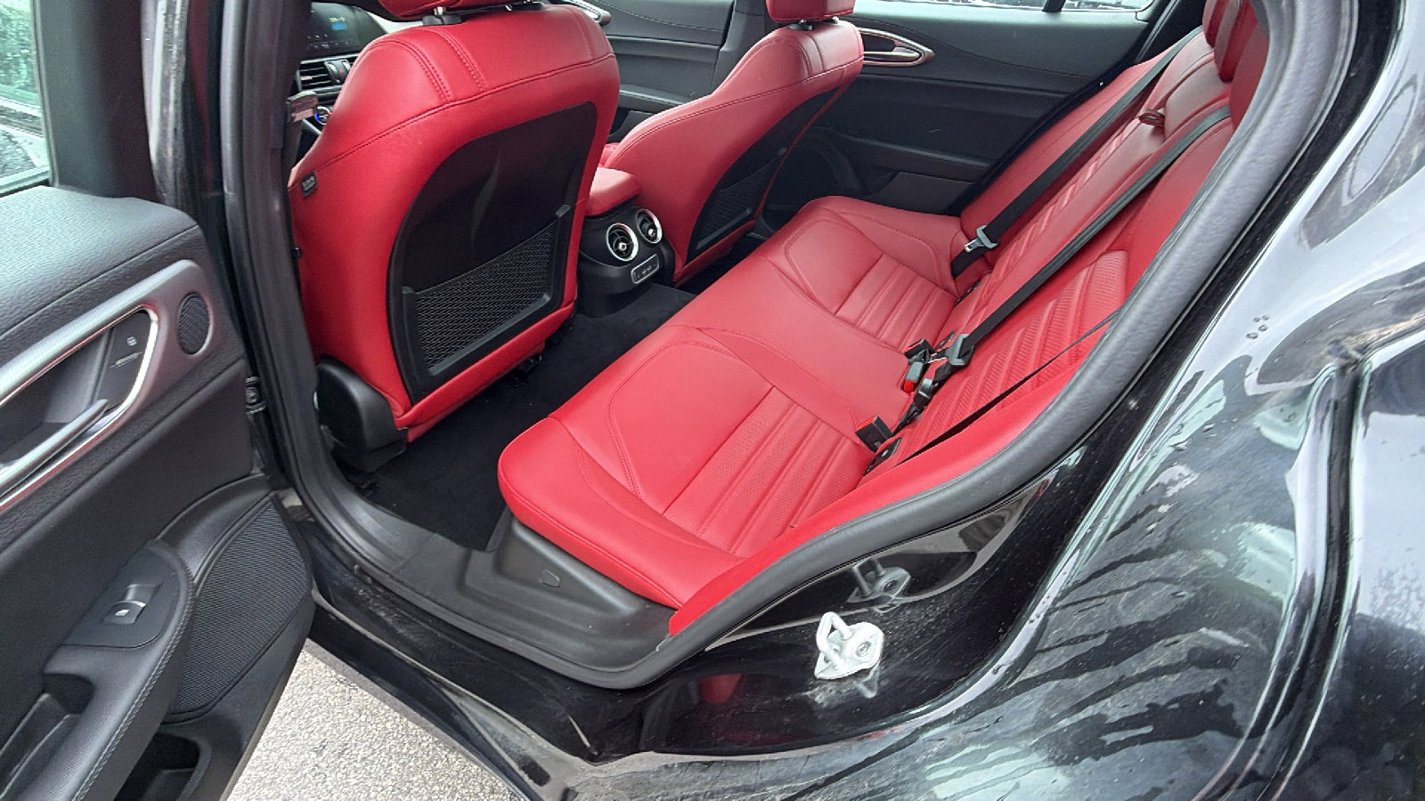 2024 Alfa Romeo Giulia Ti