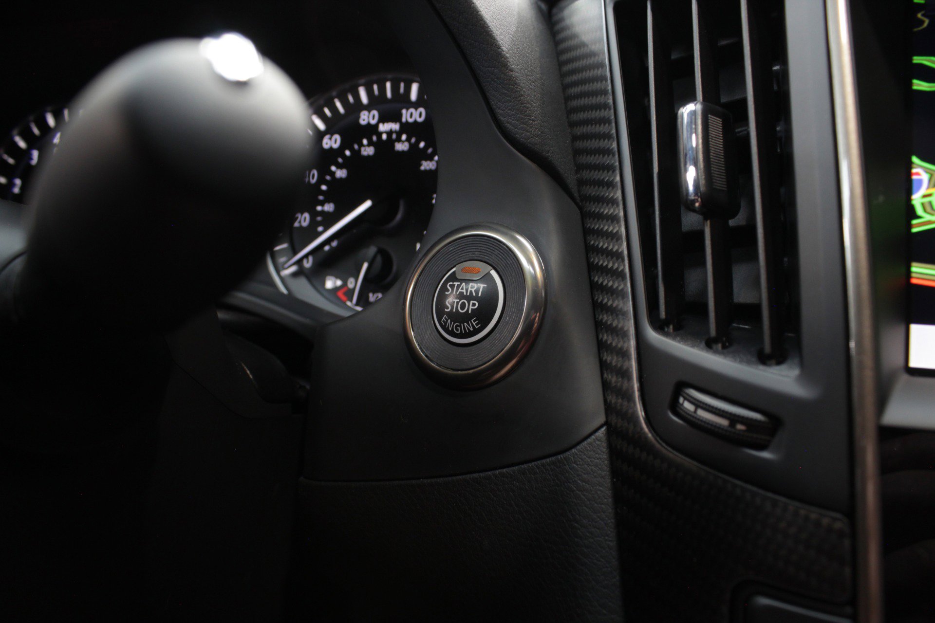 2022 INFINITI Q60 Red Sport 400