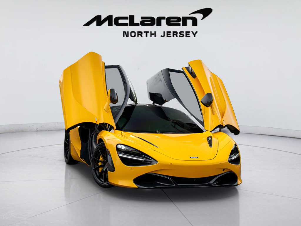 Used 2018 McLaren 720S photo 4